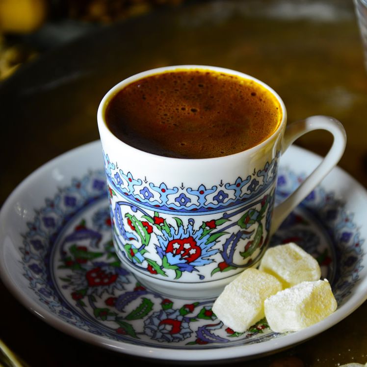 Damla Sakızlı